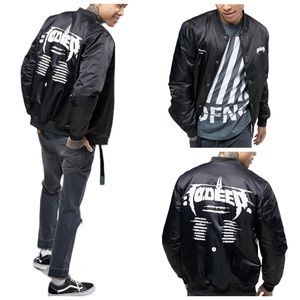 10 Deep Men’s XXL Black Nylon Bomber Jacket Tour Graphic Back‎ Streetwear